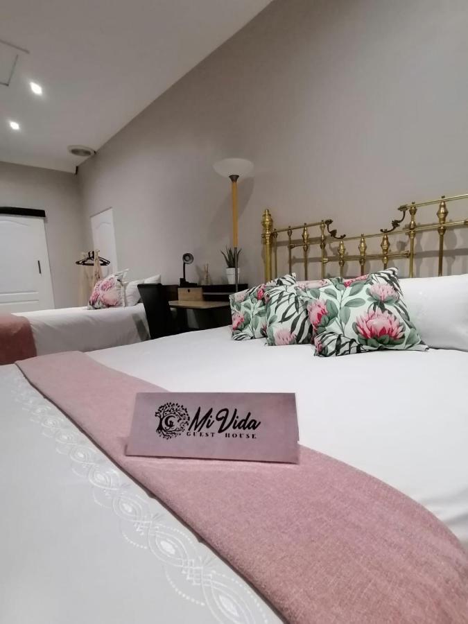 Mi Vida Guesthouse Клерксдорп Екстериор снимка